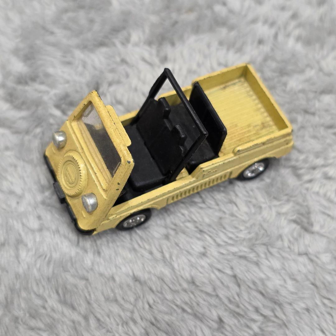 トミカ　11台セット　NHK、ふそうコンテナ、ローソン、ファミマ　tomica