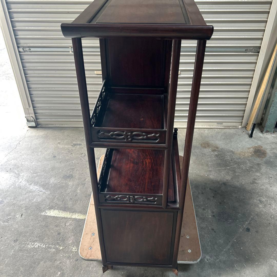 アンティーク　木製彫刻付き　飾り棚