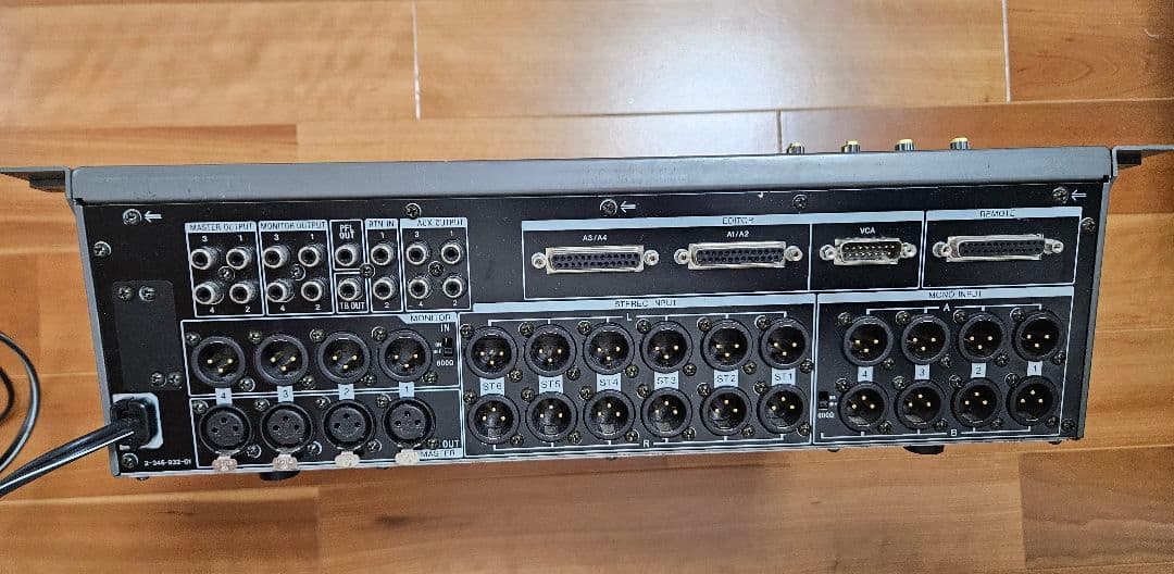 【廃盤】SONY オーディオミキサー SRP-V200