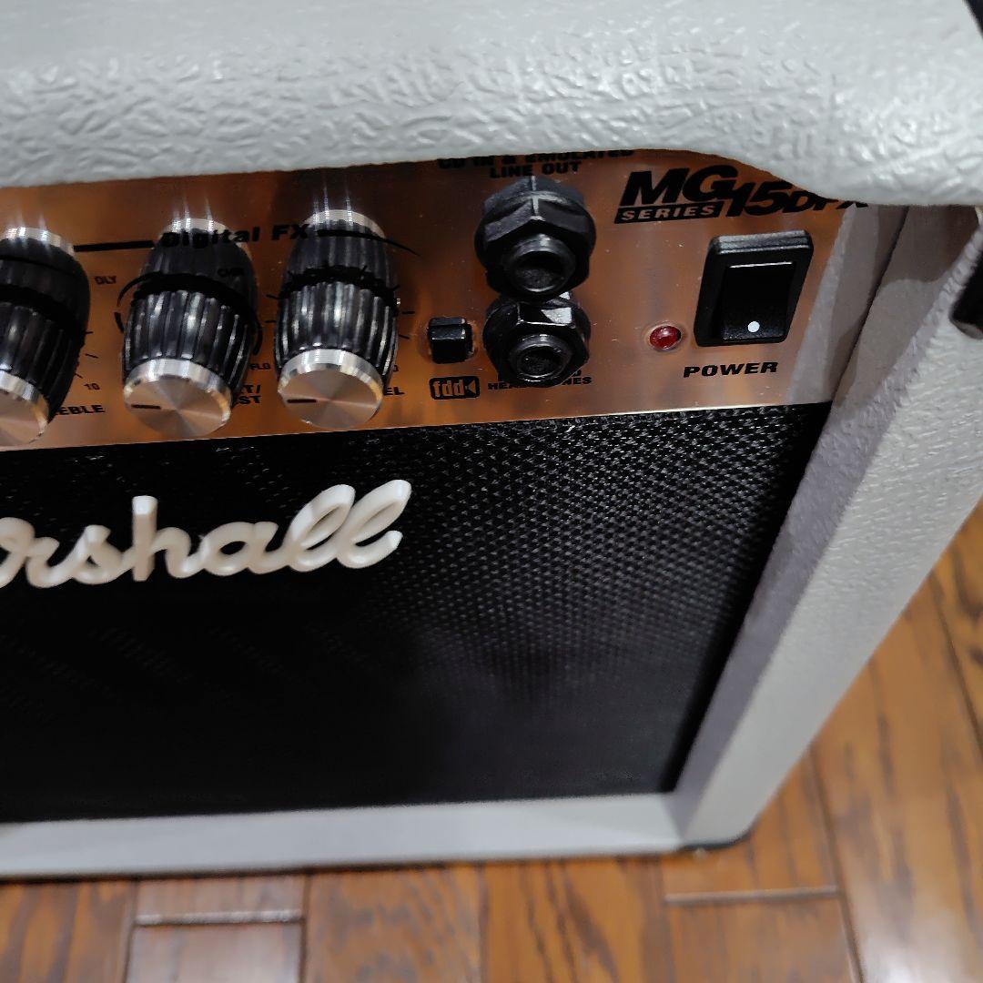 Marshall MG Series 15DFX ギターアンプ　人気のシルバー