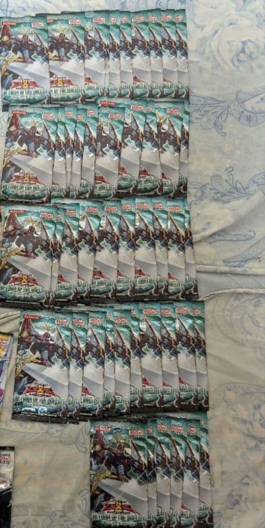 【一品限り】早い者勝ち　遊戯王　カード　引退品　約２０キロ　まとめ売り