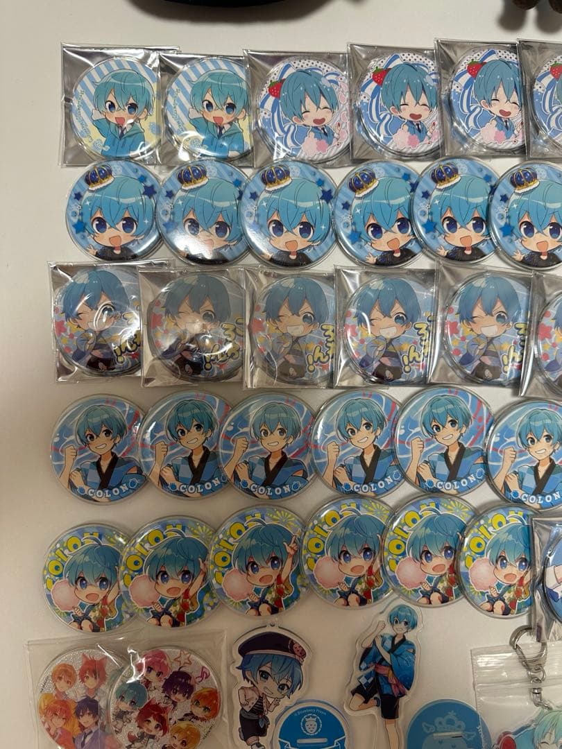 すとぷり ころん 缶バッチ・アクキー・ぬいぐるみ・シュシュ・トレカその他セット