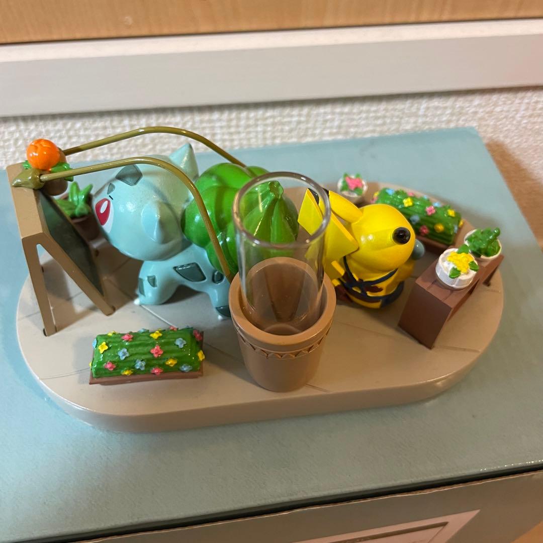 希少⭐️新品⭐️ポケモンセンター⭐️一輪挿しフィギュア⭐️花瓶⭐️フィギュア⭐️ピカチュウ