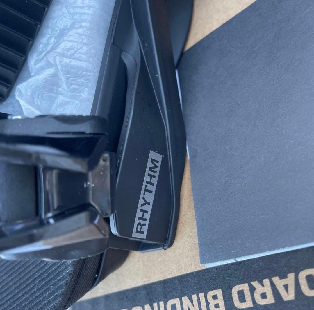 新品未使用　SALOMON RHYTHM ブラック Sビンディング