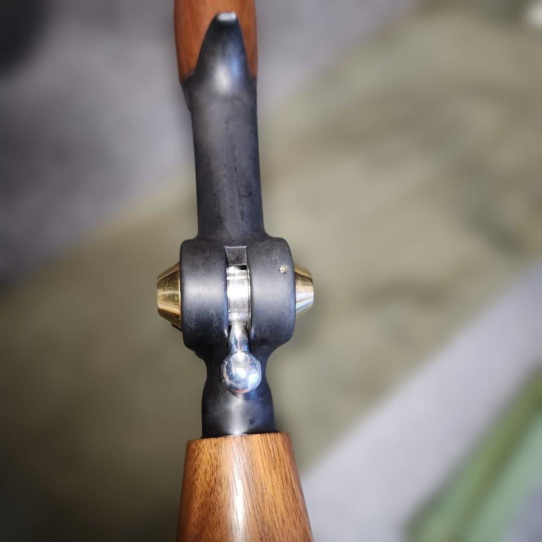 ブライトリバー　ヘッドハンターズ