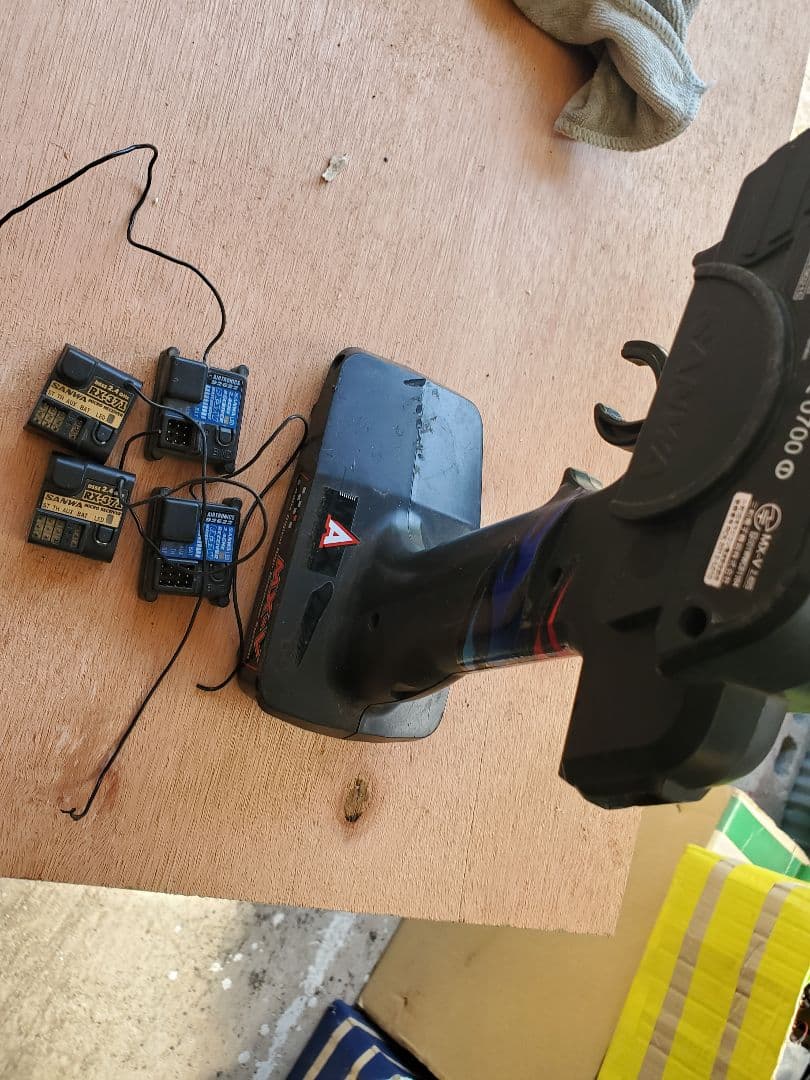 ラジコン処分セール プロポと受信機?
