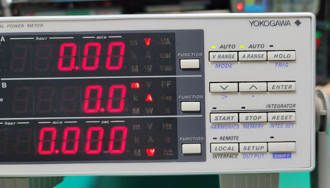 Yokogawa デジタルパワーメーター 15V-600V 500mA-20A