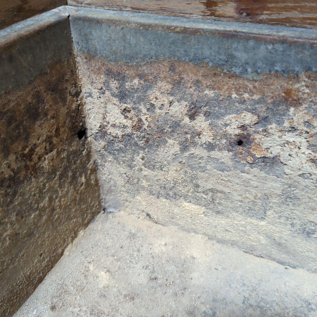 木製角火鉢　工芸品　レトロ　古民家　アンティーク