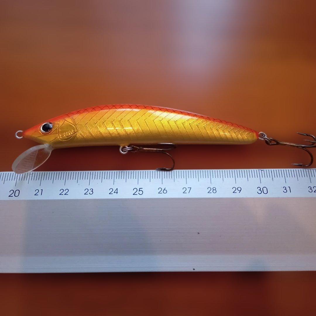 プレデター垣内1　カキプロミノー　銀箔アルビノ　10センチ　KAKIPRO