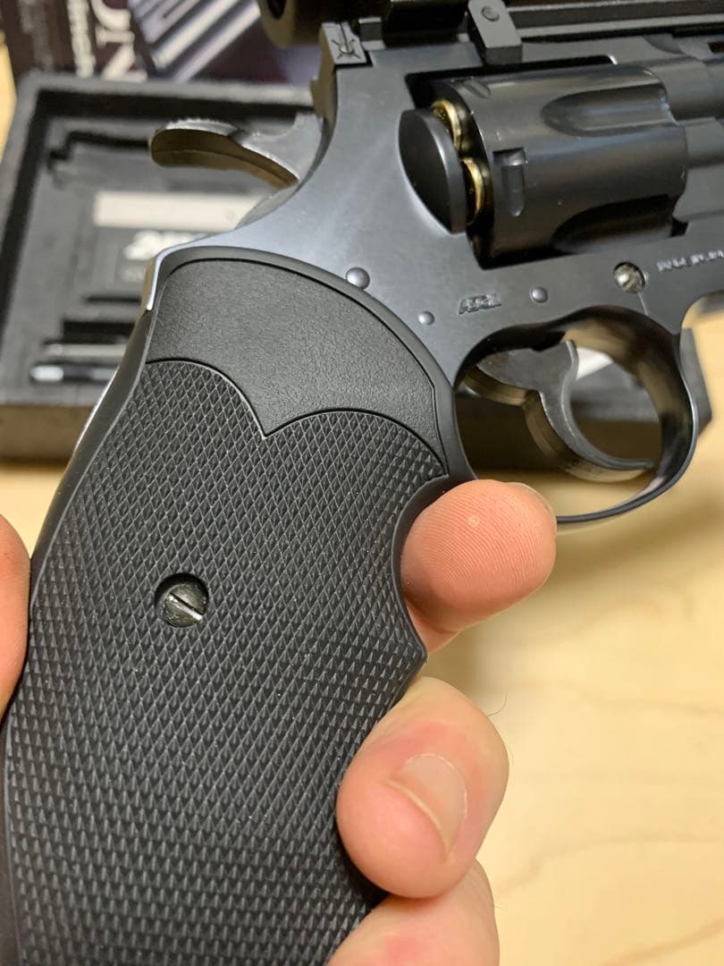 美品　廃盤 マルイ パイソン 6in 後期型 ガスリボルバー24連発