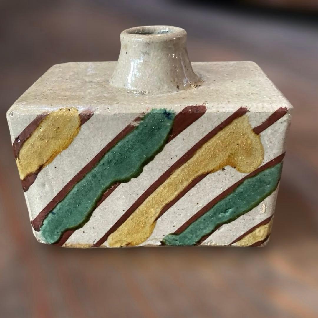 益子焼　合田好道　色絵角瓶　箱なし