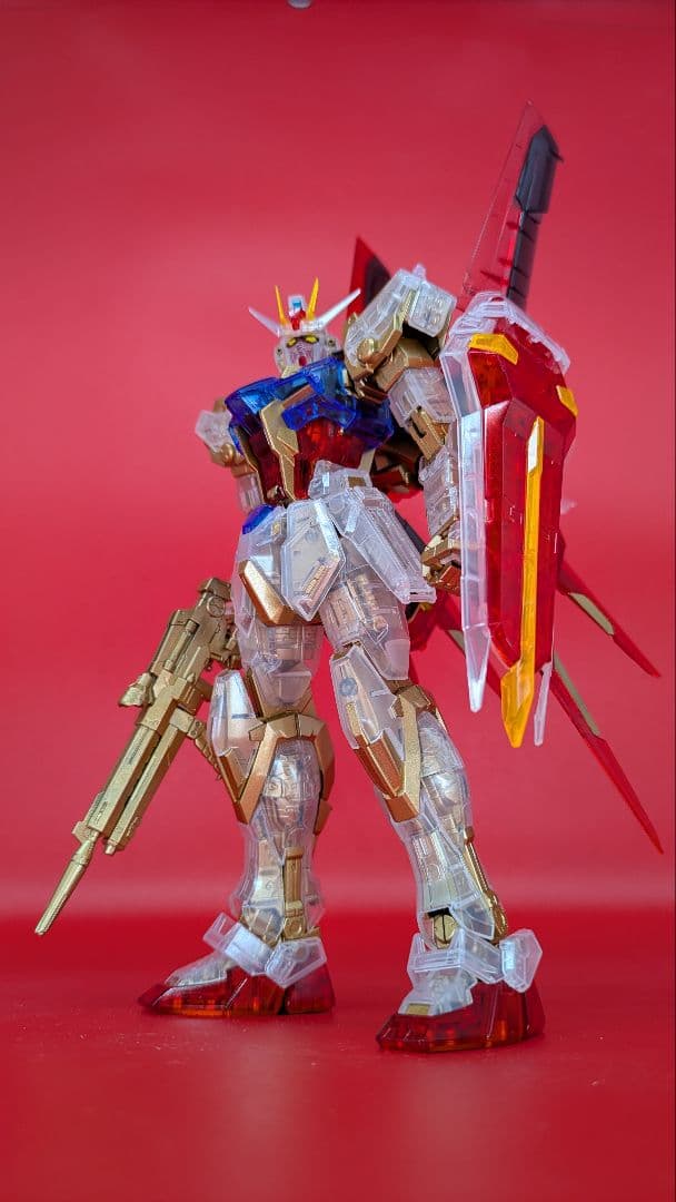 MG 1/100 エールストライクガンダム Ver.RM ソリッドクリア 完成品