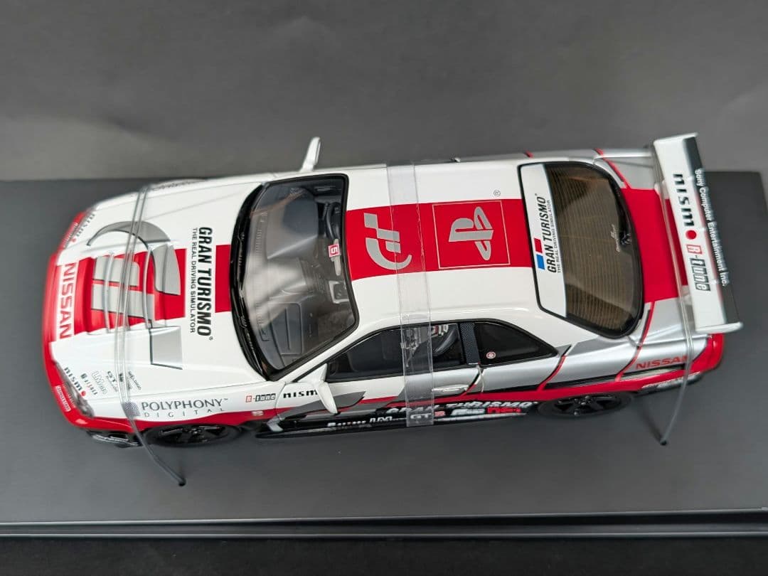 オートアート 1/18 SKYLINE GT-R R34 グランツーリスモVer
