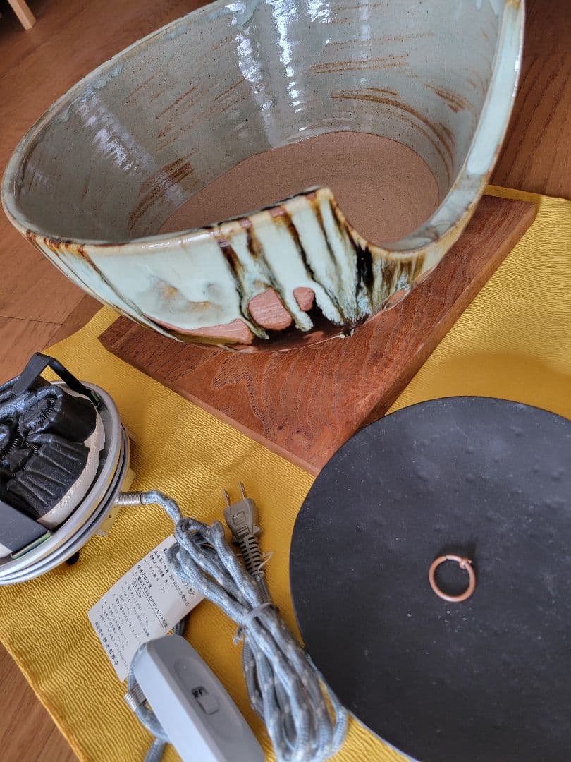 美品 陶器風炉★電熱器、楡材敷板、特注品金属底板のセット