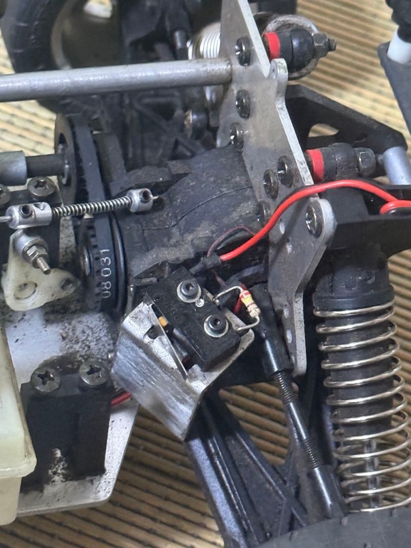 ラジコン　京商 1/10 スカイライン カルソニック　エンジンカー