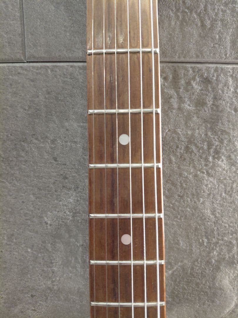 Mavis メイビス　エレキギター　ストラトキャスター　レフティ