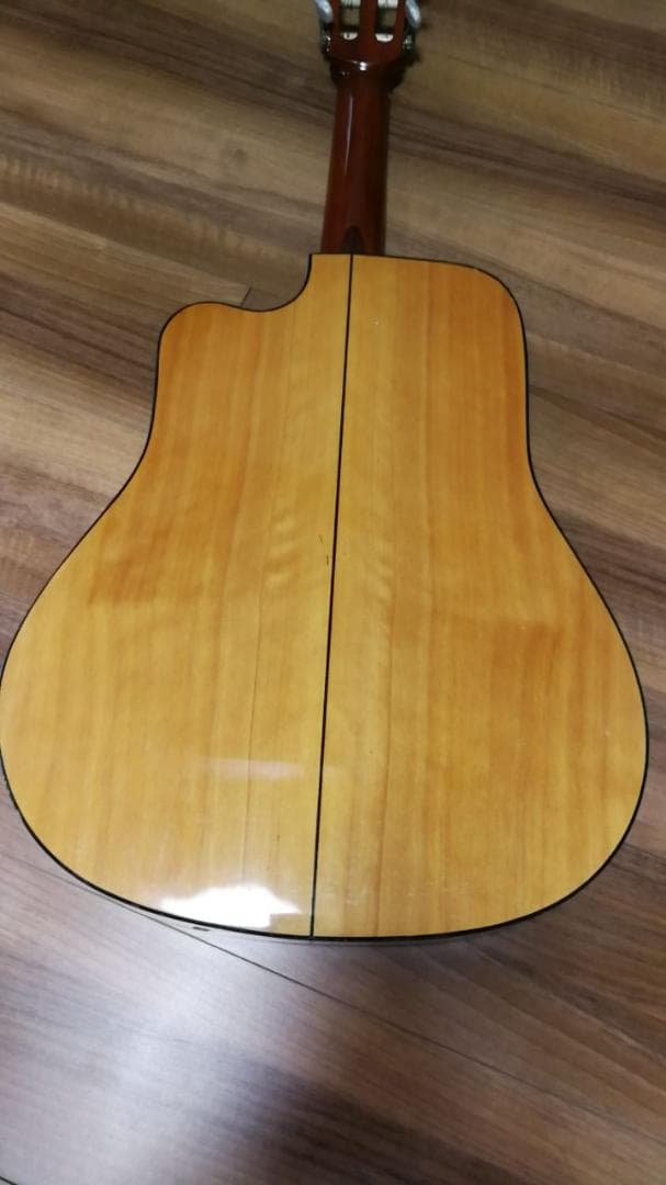 Agustin Enriquez キューバン　トレスギター