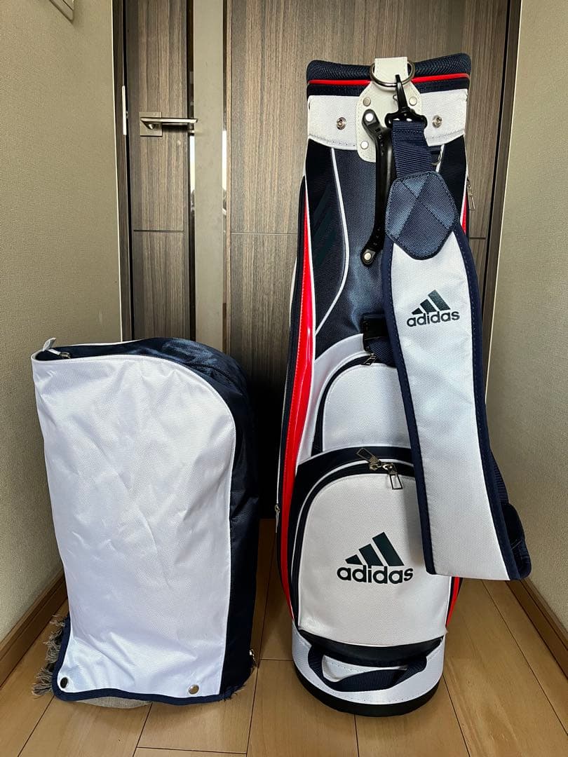 美品adidas アディダス　ゴルフ マストハブ　軽量キャディバッグ 9型　白紺