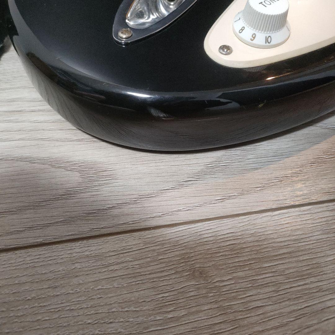 Squier ストラトキャスター ブラック ギターケース付き