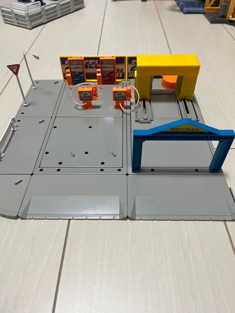 トミカ トミカシステム　ビルドシティ　建設現場　やまみちどうろ　まとめセット