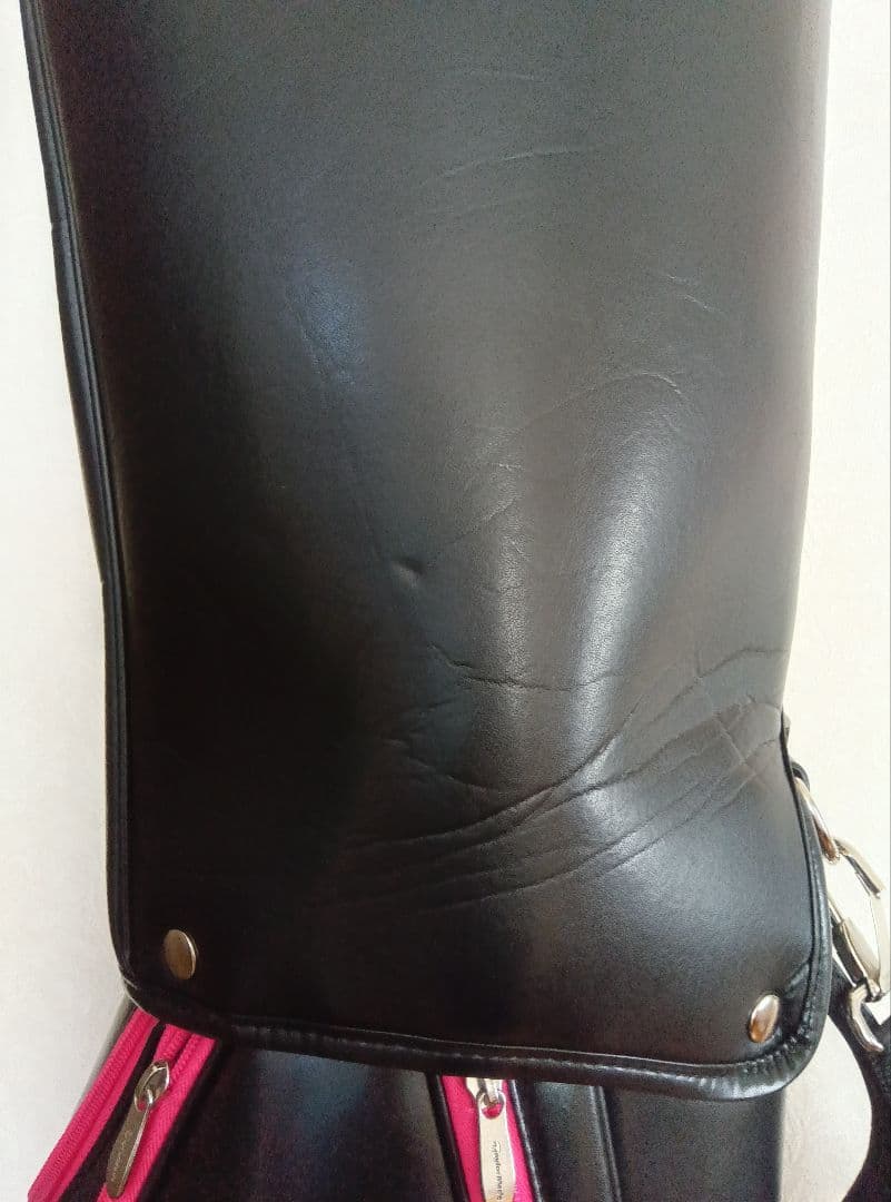 テーラーメイド　レディース ゴルフバッグ軽量