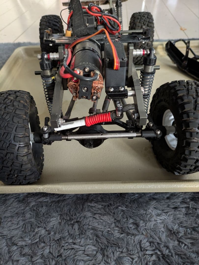 1/10 スケールクローラー　メーカー不明　YOTAアクスル等　改造多数