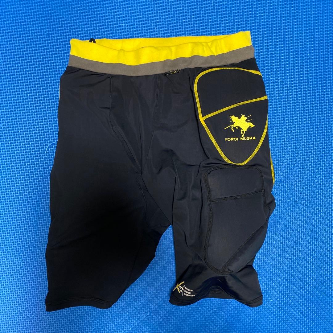YORO MUSHA パッド付きショーツ 黒/黄色