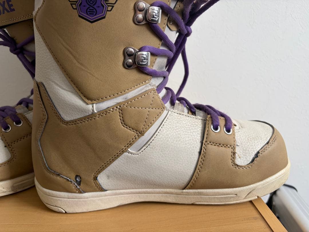 DEELUXE DNA 23/24モデル　26cm