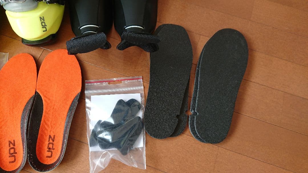 upZ スノーボードブーツ