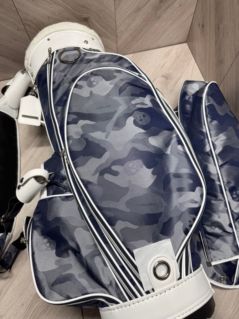 マークアンドロナ　キャディーバッグ