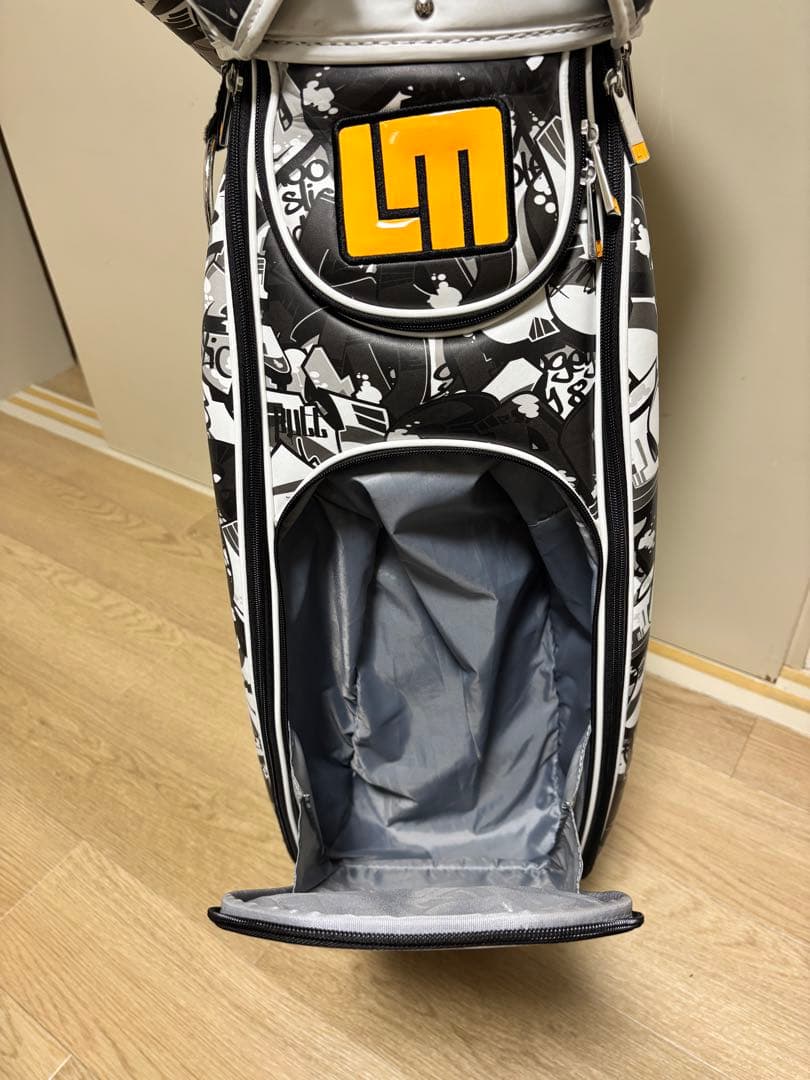 LOUDMOUTH ゴルフバッグ・キャディバッグ