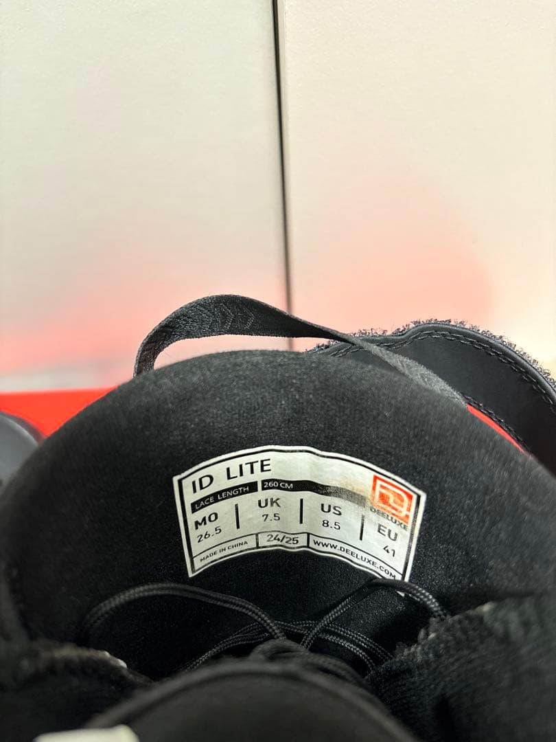 美品　24-25 DEELUXE ID LITE 26.5センチ　スノボ