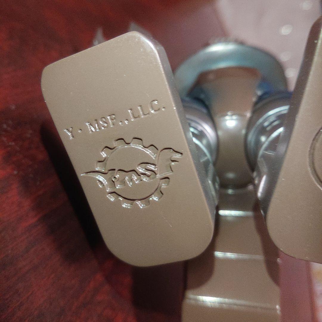 Y・MSF/メカギラス ソフビ