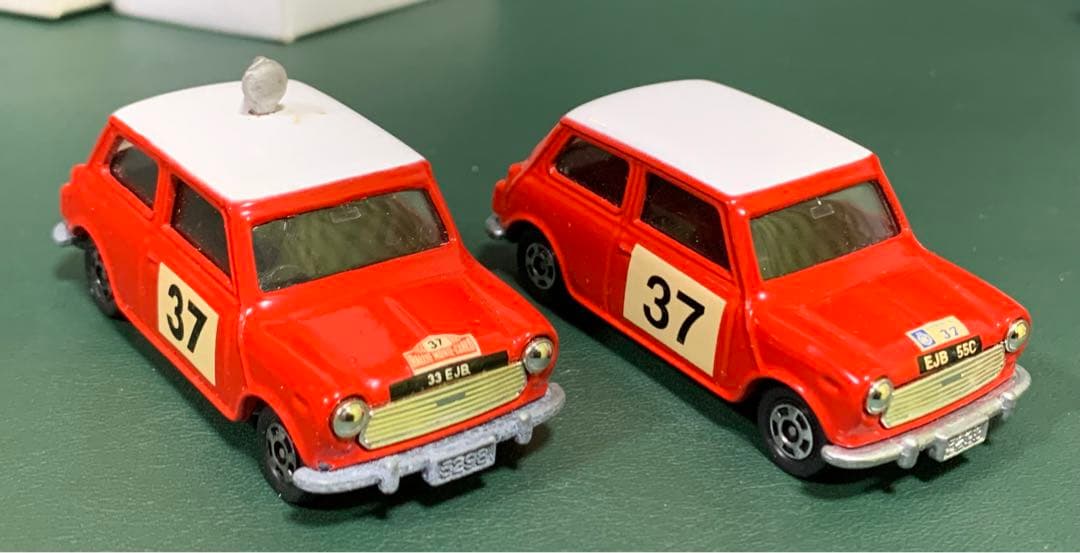 トミカ ミニクーパー トラフィック モンテカルロラリーカー ゼッケン37番 2台