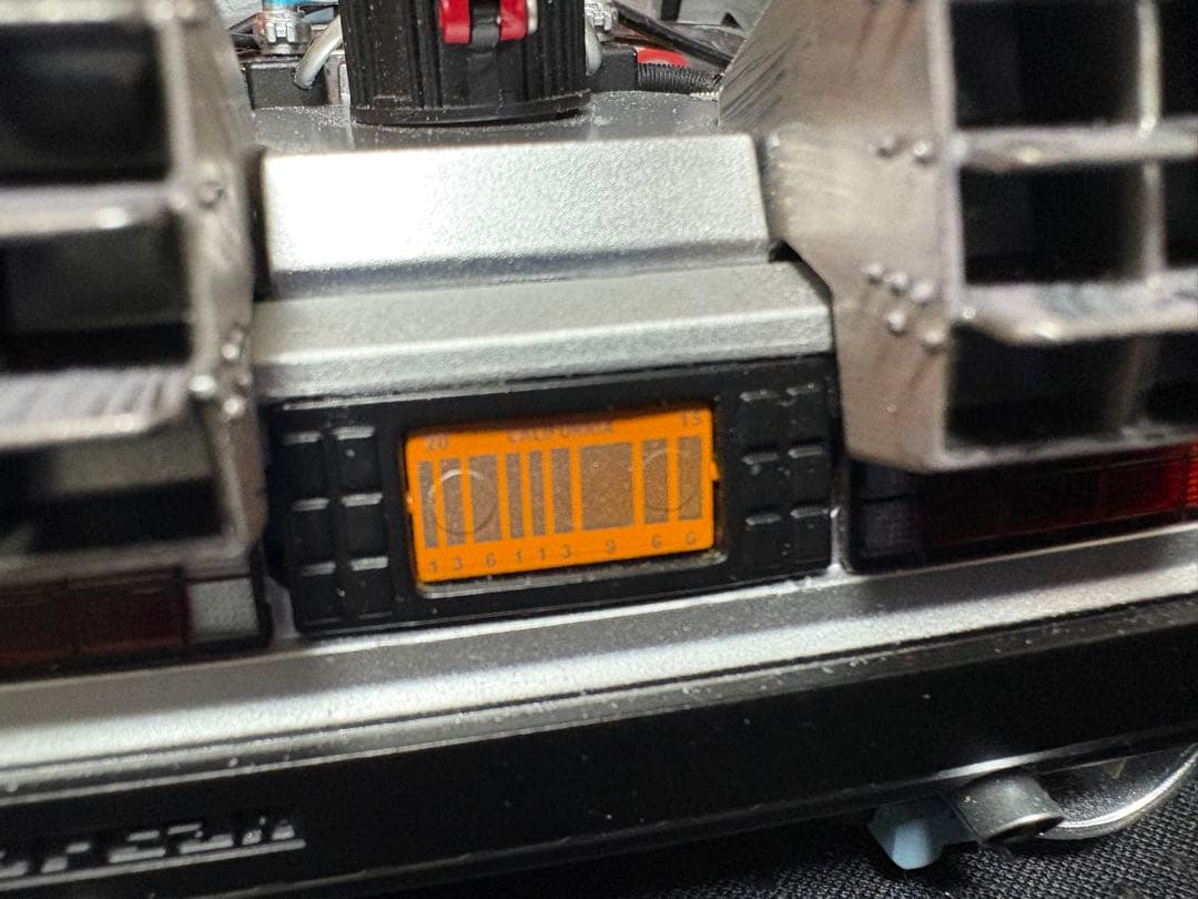 ☆美品　デロリアン　ホットウィール　特別版