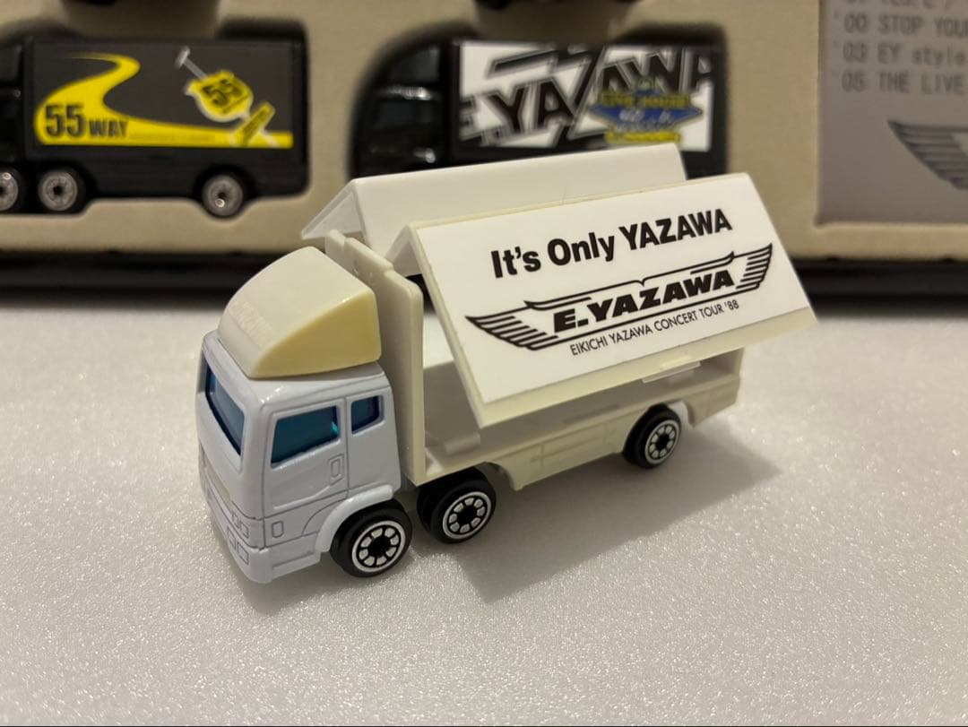 矢沢永吉 歴代トランポ型ミニカー20台セット（1988-2005）