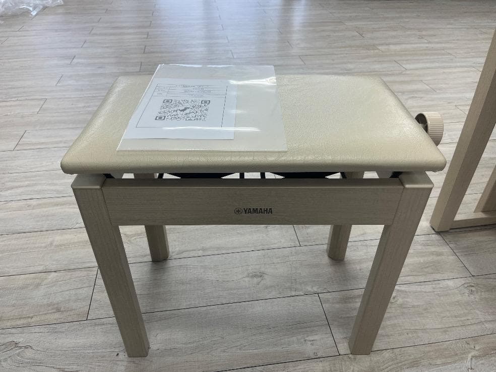 ★77547【電子ピアノ】YAMAHA　CLP775WA　22年製