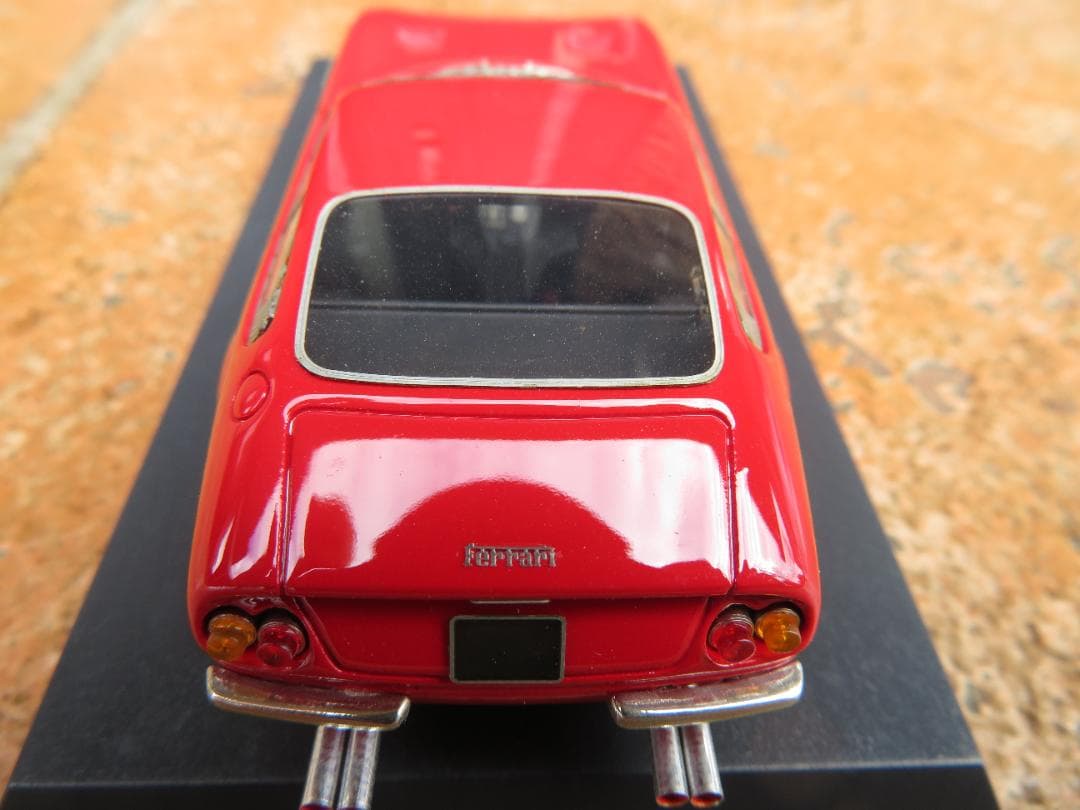 BBR社製　フェラーリ365　GTB4　デイトナ