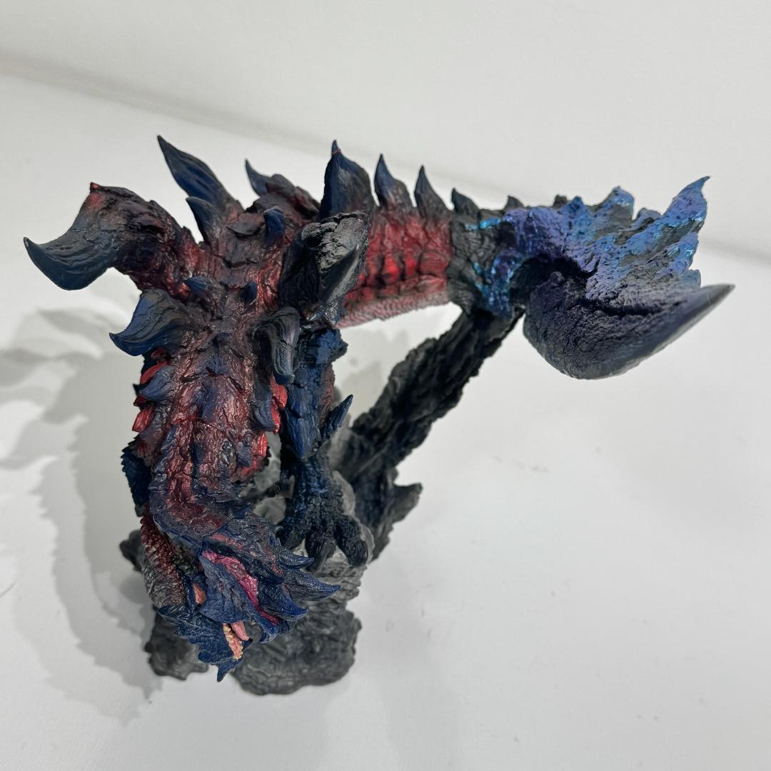 クリエイターズモデル 斬竜 ディノバルド 復刻版 フィギュア