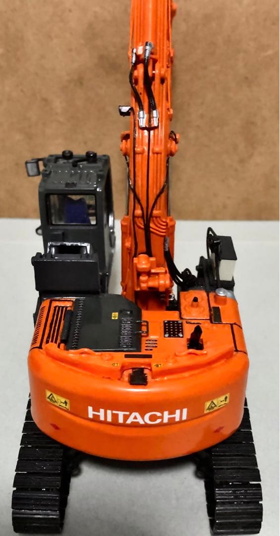 日立建機ZAXIS225USRLC-3 油圧ショベル1/50