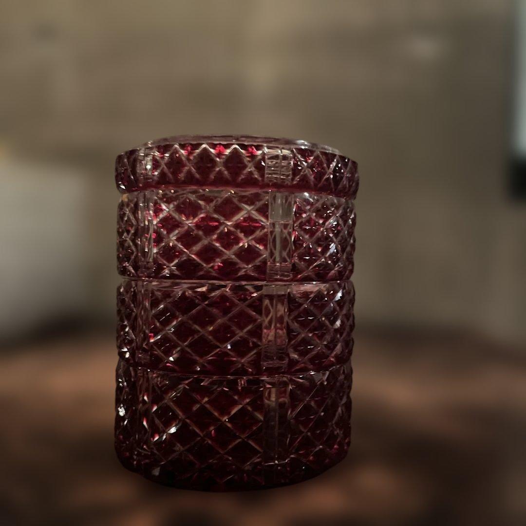 年初お値下げ　伝匠　薩摩切子　三段重　赤　（秀逸品）