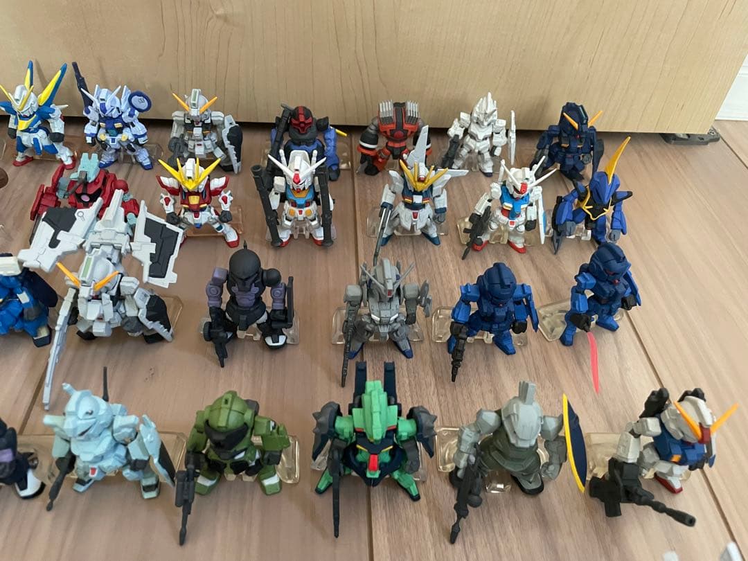 ガンダムコンバージ　約100 体　ジャンク　未開封あり