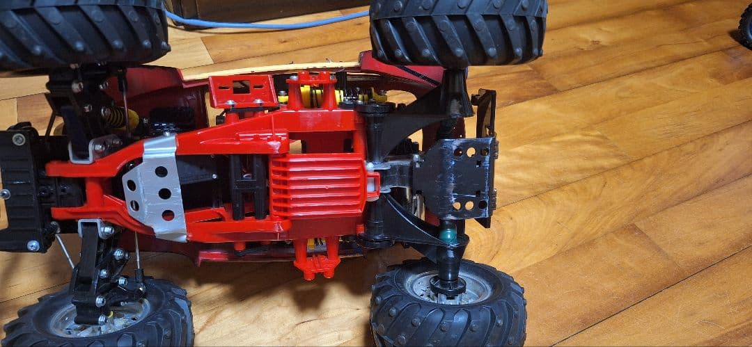 タミヤ モンスタービートル 1/10オフロードラジコン