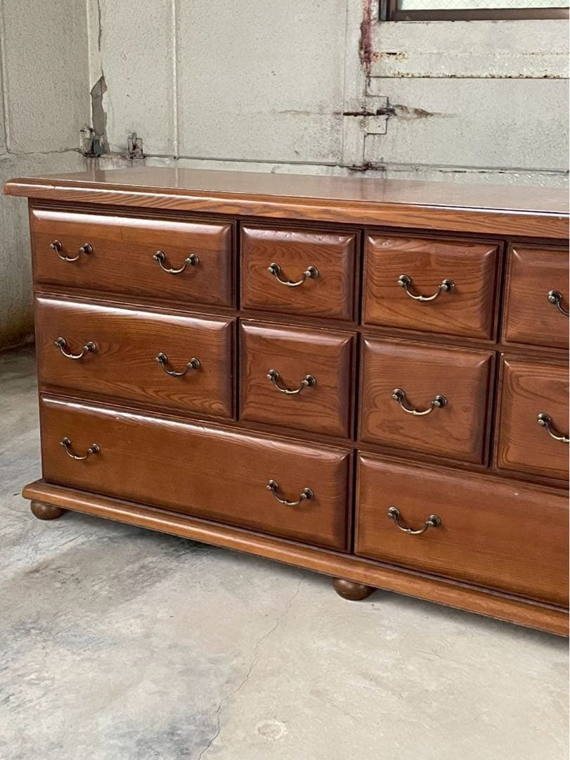 人気の丸脚　サイドボード　リビングボード　チェスト　収納棚