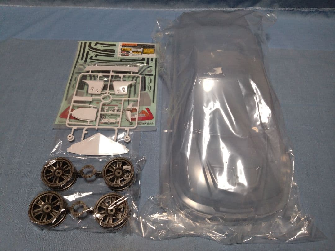 田宮 1/10ツーリングカー用ランエボのボディの2点セット②