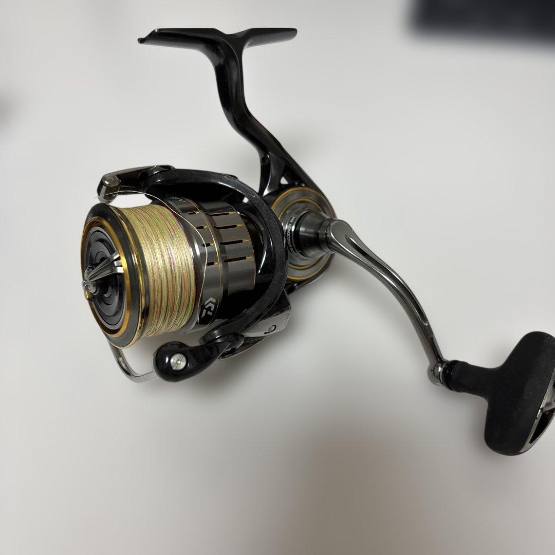 LUVIAS AIRITY LT3000S-CXH スピニングリール