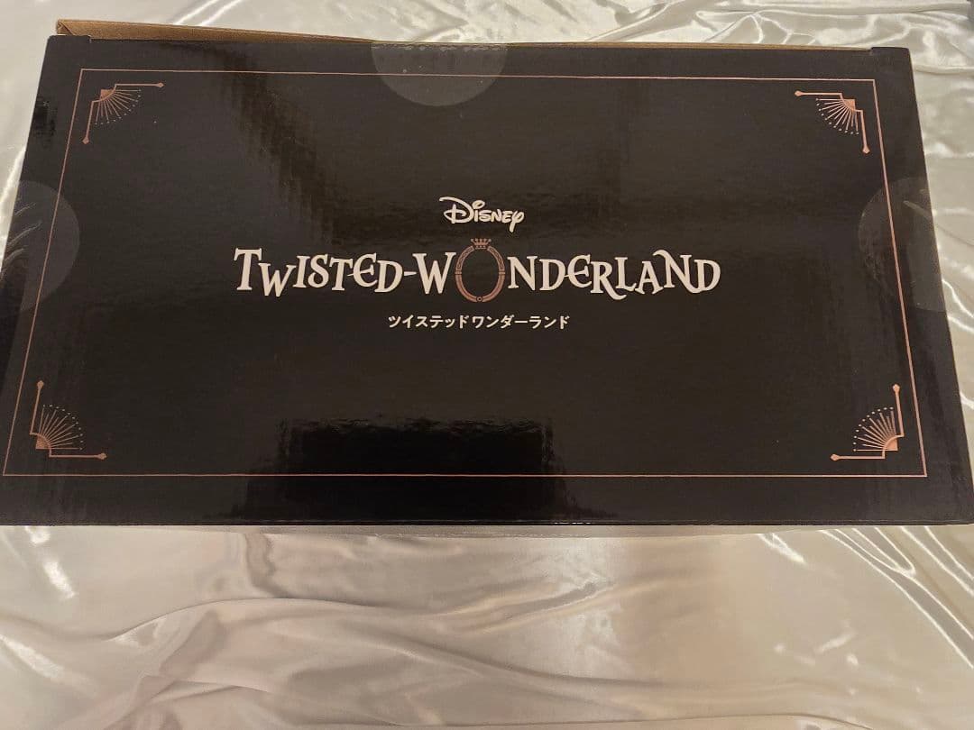 ツイステ レオナ 1／8スケールフィギュア