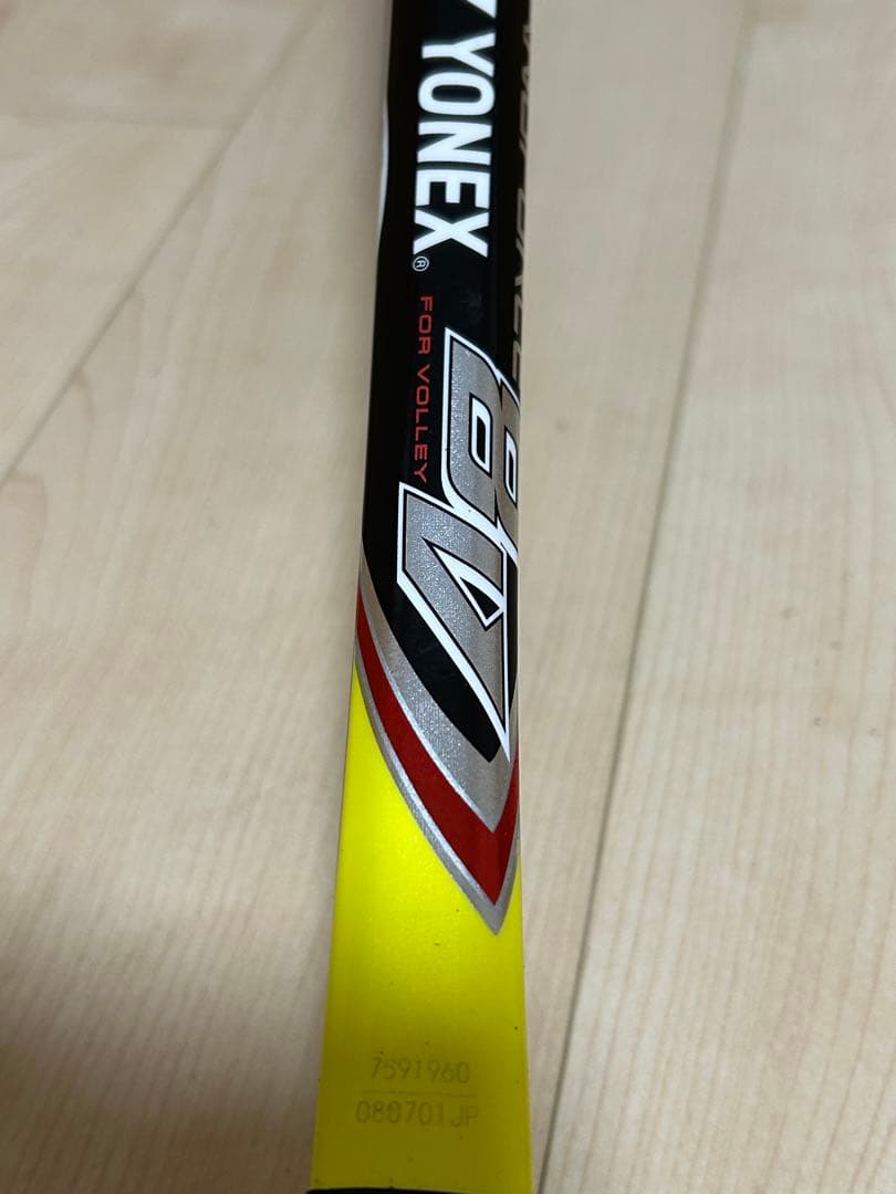 ソフトテニス　ラケット　YONEX ナノフォース8v イエロー