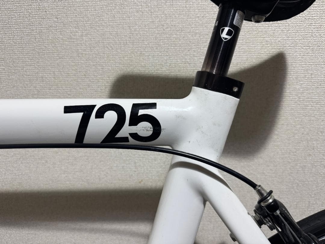 LEADER 725TR ホワイト サイズM