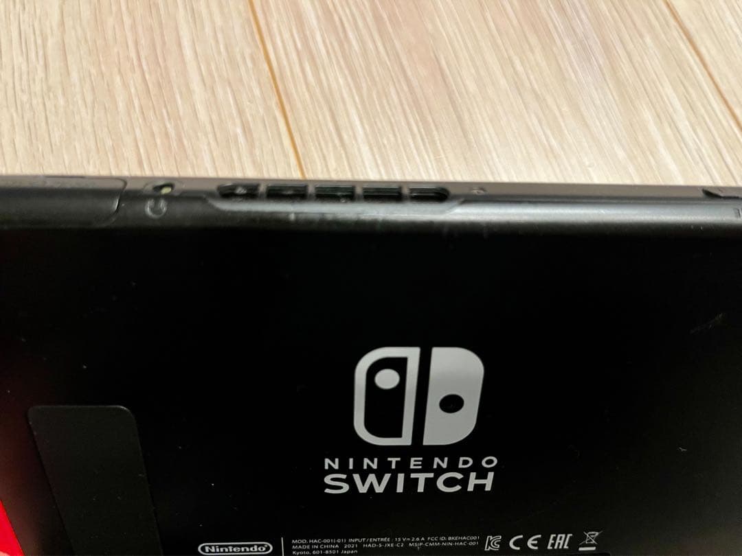 SWITCH本体　128GBmicroSDカード付　箱無し